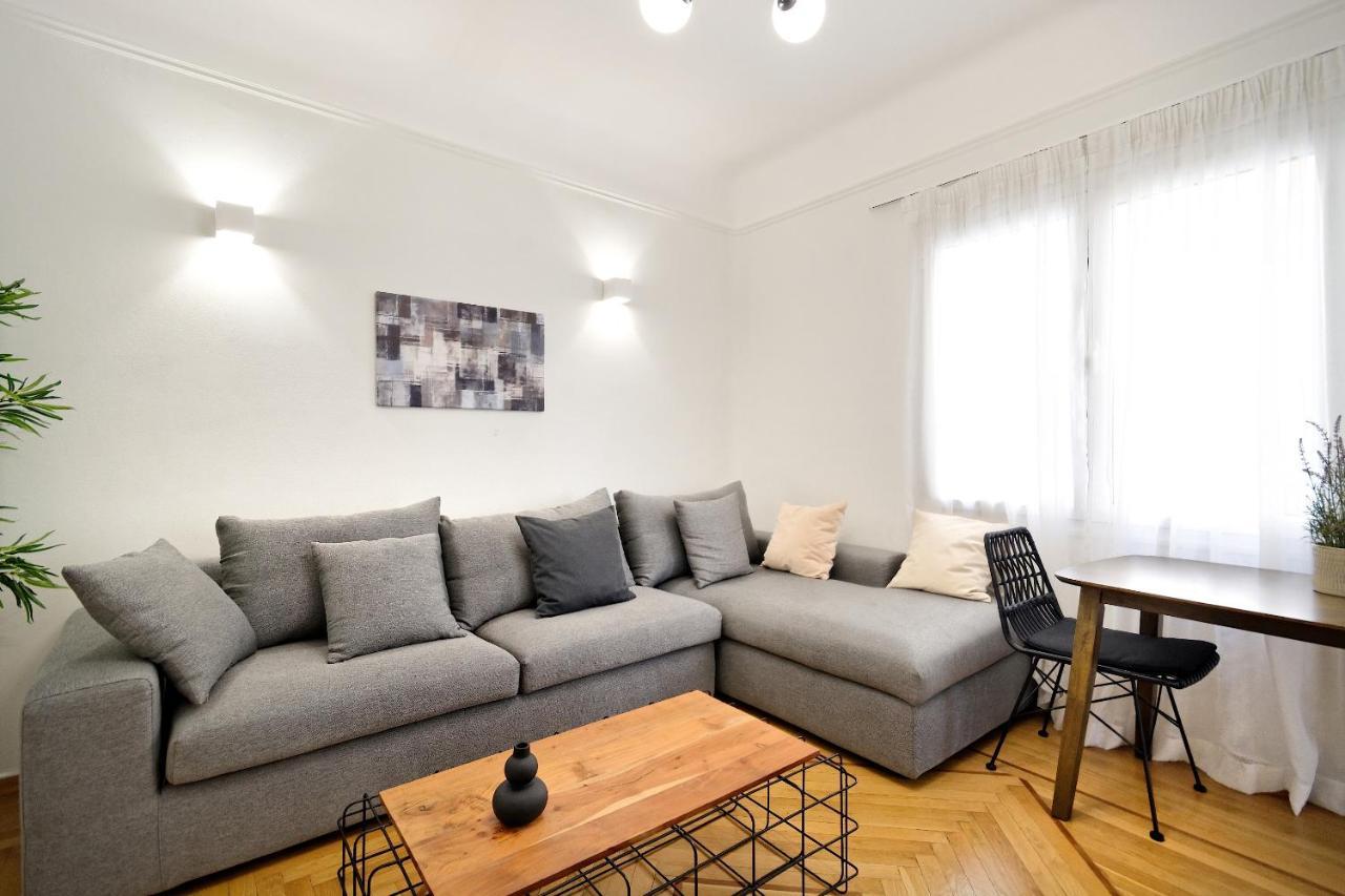 Urban Haven-close To The Metro Apartment *