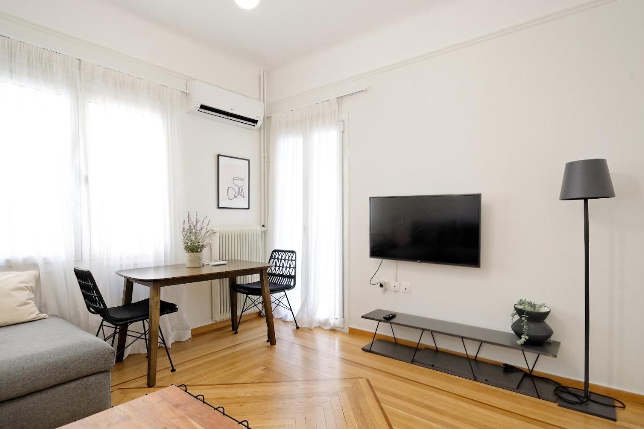 Urban Haven-close To The Metro *
